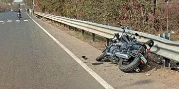 બુલેટના ચાલકે ટક્કર મારતા બાઇક પર સવાર બે પિતરાઇ ભાઇના મૃત્યુ | Two cousins ​​on bike killed after b…