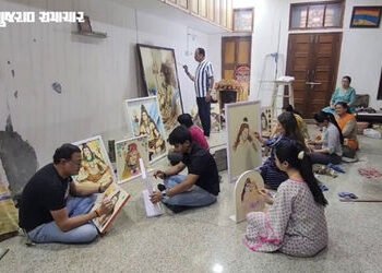 સુરતના જરીવાલા પરિવારની અનોખી શિવ ભક્તિ, 40 વર્ષથી શિવ મંદિર માટે વિના મુલ્યે બનાવે છે ‘ઘીના કમળ’ | …