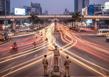 ગુજરાતમાં વાહનચાલકોએ એક વર્ષમાં 231 કરોડ દંડ ચૂકવ્યો, 85 લાખથી વધુ ચલણ ફાટ્યા! | gujarat traffic fin…