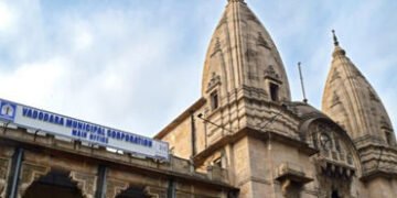 વડોદરામાં તાંદલજા-સહકાર નગરના ઝુંપડા તોડ્યાને આઠ વર્ષ થયા છતાં મકાન મળ્યા નહીં : 18 મહિનાથી ભાડું ચૂ…