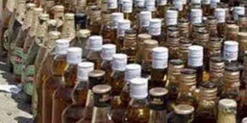 બોરસદ અને કરમસદ ખાતેથી વિદેશી દારૂ સાથે બે ઝડપાયા | Two arrested with foreign liquor from Borsad and…