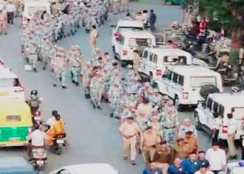 શિવજી કી સવારીના રૃટ પર સશસ્ત્ર પોલીસની ફૂટ માર્ચઃશનિવારે પણ બંદોબસ્તનું રિહર્સલ કરાશે | Foot patrol…