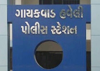 ‘હવે નહીં મળે, મરી જા…’, અમદાવાદમાં રિક્ષાચાલકે એસિડ ગટગટાવ્યું, પત્નીએ બે લોકો સામે FIR નોંધાવી |…