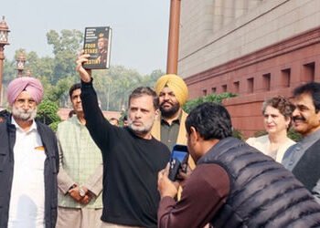 જેનેટિકલી મોડિફાઈડ પાક ભારત આવશે? US ટ્રેડ ડીલ મુદ્દે સરકારથી રાહુલ ગાંધીના 5 સવાલ | rahul gandhi qu…