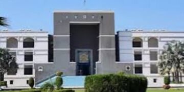 મિરઝાપુરમાં યુવકના હત્યાના મામલે આરોપી પિતા-પુત્રની જામીન અરજી હાઇકોર્ટમાં ફગાવી દેવામાં આવી | gujar…