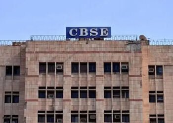 ધો.10ની CBSE બોર્ડની પહેલી પરીક્ષા આપવી ફરજિયાત, નહીંતર બીજીમાં નહીં મળે એન્ટ્રી, જાણો નવા નિયમો | C…