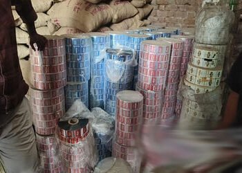 વિરમગામમાં માવા ફેક્ટરીમાંથી 2580 કિલો પ્રતિબંધિત પ્લાસ્ટિક જપ્ત | 2580 kg of banned plastic seized …