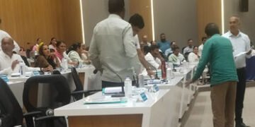 વડોદરા જિ.પંચાયતનું બજેટ મંજૂરઃ હરણીની પંચાયતની જમીનના લેન્ડ ગ્રેબિંગના મુદ્દે વિપક્ષની ઉગ્ર રજૂઆત |…