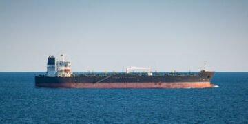 કોણ છે ઓઈલ માફિયા? ભારતે મધદરિયે ઓપરેશન ચલાવી જપ્ત કરેલા જહાજો મુદ્દે ઈરાનનું મોટું નિવેદન | India S…