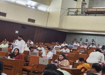 સુરત પાલિકાના 11301 કરોડના બજેટ પર સતત બીજા દિવસે ચર્ચા | Surat Municipality’s Rs 11301 crore budget…