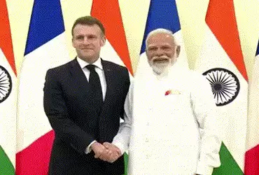 ઈમેન્યુઅલ મેક્રોન અને વડાપ્રધાન મોદી હાઈલેવલ બેઠક, ફ્રાન્સના પ્રમુખ ‘AI ઇમ્પેક્ટ સમિટ’માં આપશે હાજરી…