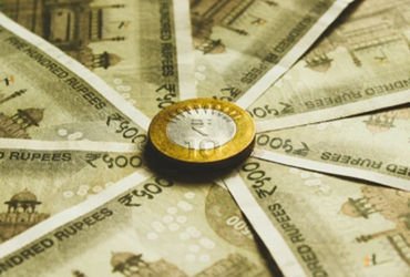 લાખો કર્મચારીઓ માટે હોળી પહેલા જ દિવાળી! માર્ચમાં જ DAમાં વધારો કરી શકે છે સરકાર | 8th pay commissio…