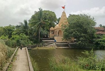 કોડિનારના આદપોકાર ગામમાં મોટી દુર્ઘટના, કૂંડમાં ખાબકતા માતા સહિત બે બાળકીઓના કરૂણ મોત | Gir Somnath …