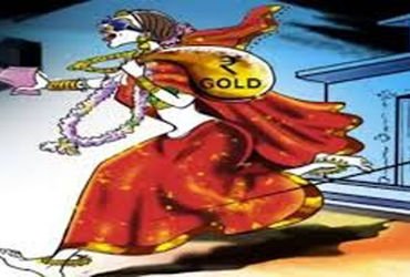 લગ્નના 6 દિવસ બાદ યુવકને જાણ થઇ કે તેની પત્ની એક સંતાનની માતા છે ! | 6 days after the wedding the yo…