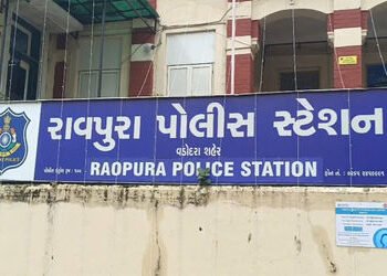 પત્ની રોકડ અને ઘરેણાં લઈ પિયર જતી રહેતા પતિની ફરિયાદ | Husband complains that wife keeps going to Pi…