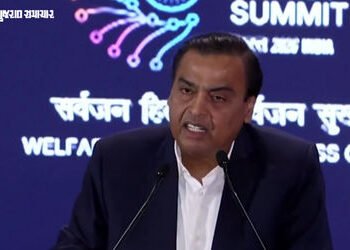 AI સમિટમાં મુકેશ અંબાણીની મોટી જાહેરાત, 7 વર્ષમાં 10 લાખ કરોડનું રોકાણ કરશે જિયો અને રિલાયન્સ | indi…