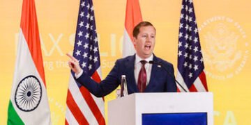 રશિયાના બદલે વેનેઝુએલાથી ઓઈલ ખરીદશે ભારત? અમેરિકાના રાજદૂતનું ફરી મોટું નિવેદન | india us trade deal…