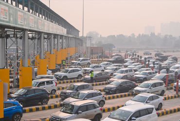 ટોલ પ્લાઝા પર હવે 1 એપ્રિલ 2026થી રોકડ વ્યવહાર બંધ? માત્ર FASTag અને UPI થી જ થશે ચુકવણી | Cash tran…