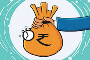 વ્યાજ સહિત પૈસા આપી દીધા છતાં ગાંઠીલાના શિક્ષક દંપતીને માર માર્યો | Despite giving money with intere…