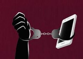 નેવીના નિવૃૃત અધિકારીને ડીજીટલ એરેસ્ટ કરીને ૪૨ લાખ રૂપિયા પડાવી લેવાયા | Cyber criminal duped 42 lak…