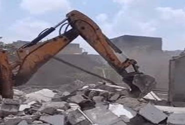 આજે જંગલેશ્વરમાં છેલ્લો દિ’: કાલે ડિમોલીશન, રાજકોટ નો-ફ્લાય ઝોન | Today is the last day in Jungleshw…