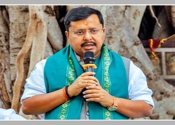 ગુજરાત ભાજપના ધારાસભ્યો-સાંસદોને રાષ્ટ્રીય અધ્યક્ષની ટકોર, ઘરે બેસીને નહીં લોકો વચ્ચે જઇને કામ કરો |…