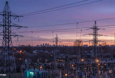 જામનગર પીજીવીસીએલ કચેરી દ્વારા વીજબિલના બાકી નાણાની વસુલાત માટે કડક કામગીરી: ચાલૂ માસમાં 750 વીજ જોડ…