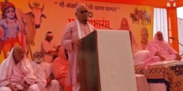 VIDEO: ‘ગાયનું દૂધ પીવાથી બુદ્ધિમાન બનીએ, ભેંસના દૂધથી આળસુ’, ભાજપ નેતાનો અજીબ દાવો | Madan Dilawar …