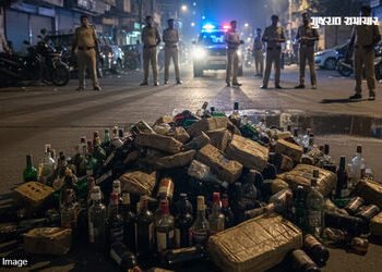 અમદાવાદમાં એક વર્ષમાં 13.62 કરોડનો દારૂ અને 3.88 કરોડનું ડ્રગ્સ ઝડપાયું, જાણા કયા વિસ્તારો મોખરે | a…