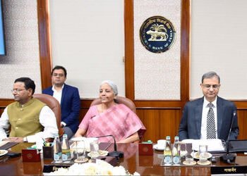 સોના-ચાંદીની આયાત પર નાણામંત્રી અને RBI ગવર્નરનું મોટું નિવેદન, ટ્રમ્પના ટેરિફ મુદ્દે જુઓ શું કહ્યું…