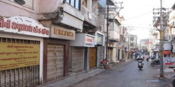 મોરબીની ઘટનાના વિરોધમાં મહુવામાં સોની બજાર સજજડ બંધ રહી | Sony Bazaar in Mahuva remained closed in p…