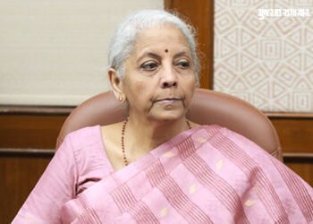 બળજબરીથી વીમો વેચવો ગુનો છે, મિસ-સેલિંગ બંધ કરો: બેન્કોને નાણામંત્રી સીતારમણની ચેતવણી | Finance Mini…