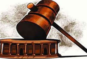 વૃદ્ધ પતિની આર્થિક સ્થિતિ ધ્યાને લઈ સેશન્સ કોર્ટે ભરણ-પોષણ ઘટાડી આપ્યું | the sessions court reduced…