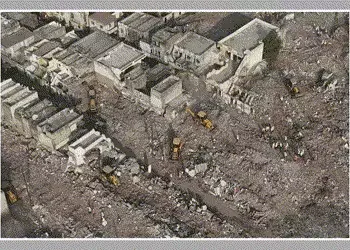 રાજકોટ: પહેલા દિવસે જંગલેશ્વરમાં 1119 મકાન જમીનદોસ્ત, આજે બંગલૉ પર ચાલશે બુલડોઝર | Rajkot Demolition…