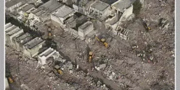 રાજકોટ: પહેલા દિવસે જંગલેશ્વરમાં 1119 મકાન જમીનદોસ્ત, આજે બંગલૉ પર ચાલશે બુલડોઝર | Rajkot Demolition…