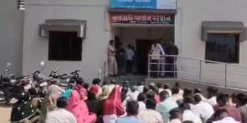 છોટા ઉદેપુર: નસવાડીમાં દિવ્યાંગ યુવતી સાથે દુષ્કર્મ, હાલત નાજુક, ગેંગ રેપના આક્ષેપ સાથે પોલીસ મથકે હ…