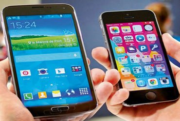 30 અબજ ડોલરની નિકાસ સાથે સ્માર્ટફોન ભારતમાં ટોચનું ક્ષેત્ર | Smartphones top sector in India with 30…