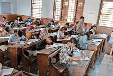 ઝાલાવાડમાં ધો.10-12ના 32208 વિદ્યાર્થીઓ બોર્ડની પરીક્ષા આપશે | 32208 students of Std 10 12 will appe…