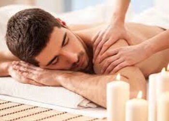 ચીકુવાડીના સ્પા સેન્ટરમાં કામ કરતી યુવતીઓનું પોલીસ વેરિફિકેશન નહિ કરાતાં પોલીસ ફરિયાદ | police compl…