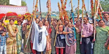 જય રણછોડના ગગનભેદી નાદ સાથે આજથી ડાકોરની પદયાત્રાનો પ્રારંભ, ભક્તિના સંગમથી વાતાવરણ જીવંત બનશે | Tho…