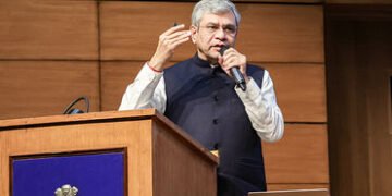 રેલવે મુસાફરો માટે મોટી જાહેરાત: વળતર મેળવવું હવે બનશે સરળ, રેલ્વે મંત્રીએ લોન્ચ કર્યું e-RCT પોર્ટલ…