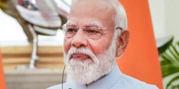 મોદી ઈન્સ્ટાગ્રામમાં 10 કરોડ ફોલોઅર્સ ધરાવતા પ્રથમ નેતા બન્યા | Modi becomes first leader to have 10…
