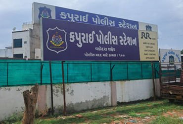 વડોદરામાં પાડોશી પાસેથી લીધેલા રૂ.14 લાખ પર વ્યાજનો વિવાદ : રકમ પરત ચૂકવ્યા બાદ પણ વધુ રૂ.14 લાખની મ…