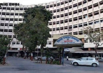 AMC બાદ હવે અમદાવાદ જિલ્લા પંચાયતની બોડીની મુદ્દત પૂર્ણ થશે, ઓવરટાઈમ કરી બિલો પાસ કરવાનો ખેલ શરૂ | A…