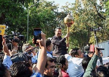 એક્સાઈઝ કૌભાંડમાં કેજરીવાલ સહિત 22ને નિર્દોષ છોડી મૂકાયા | Kejriwal 22 others acquitted in excise sc…