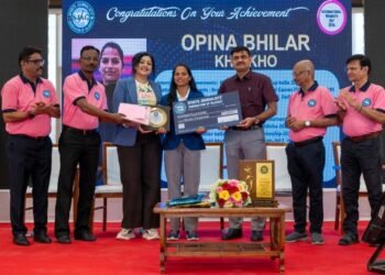 અમદાવાદમાં સ્પોર્ટ્સ જર્નાલિસ્ટ્સ એસોસિએશન ઓફ ગુજરાત દ્વારા મહિલા રમતવીરોનું ભવ્ય સન્માન કરાયું