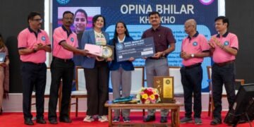 અમદાવાદમાં સ્પોર્ટ્સ જર્નાલિસ્ટ્સ એસોસિએશન ઓફ ગુજરાત દ્વારા મહિલા રમતવીરોનું ભવ્ય સન્માન કરાયું