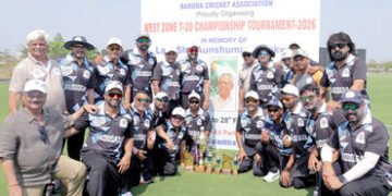 વેટરન વેસ્ટઝોન ટી-૨૦ ક્રિકેટ ટુર્નામેન્ટની ફાઈનલમાં વડોદરાની ટીમનો ચાર રનથી વિજય | Vadodara team win…