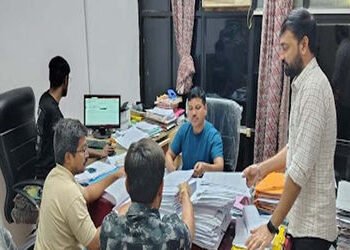 જામનગર મહાનગરપાલિકા મિલકત વેરા શાખાની પડતર અરજીઓના નિકાલ અંગે કેમ્પ યોજાયો | Camp held for disposal …