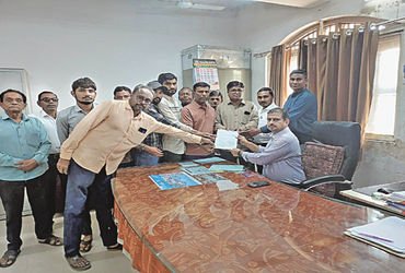 બાવળા પાલિકાના વોર્ડ નં. ૭માં પ્રાથમિક સુવિધાઓનો અભાવ | Lack of basic facilities in Ward No 7 of Bav…